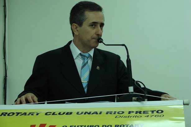Rotaryano Dr. Claudiney