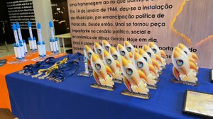 Unaí Rumo às Estrelas